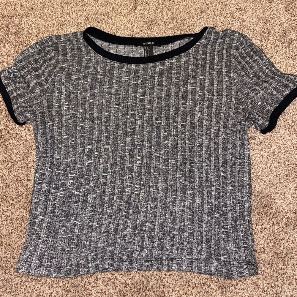 Gray Cropped Top